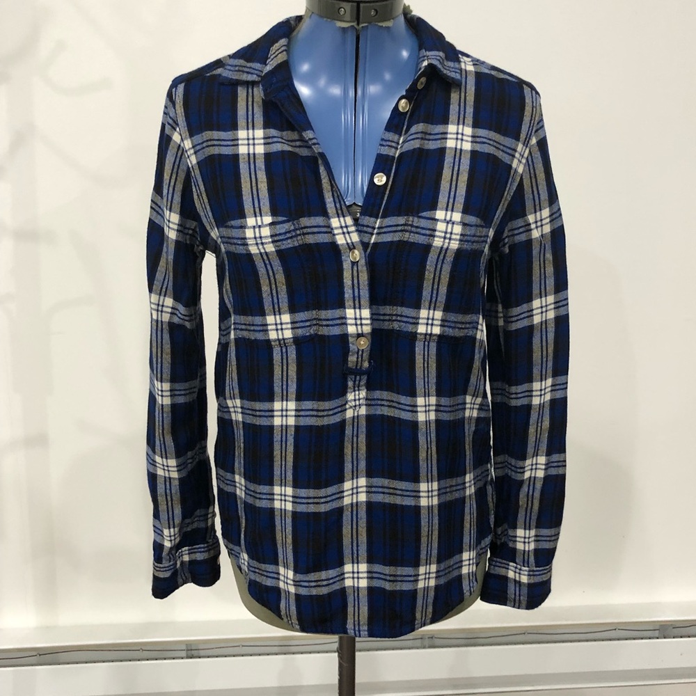 American Eagle outfitters top